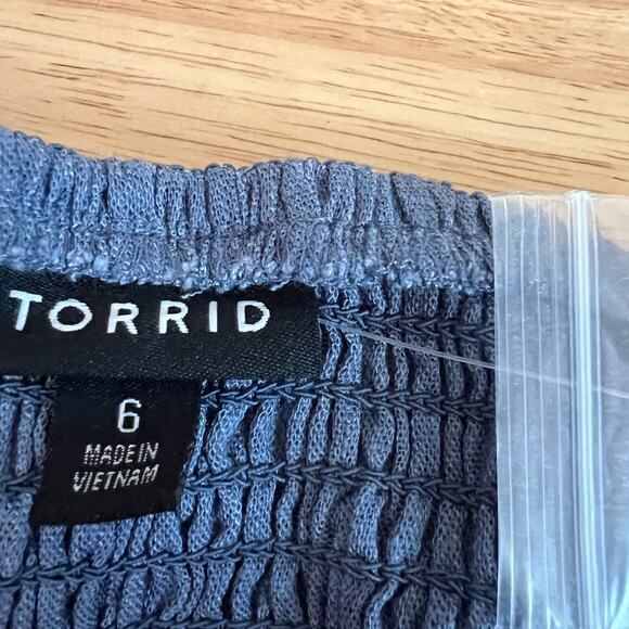 Torrid Women's Plus Size Blue Linen Blend Button-Front Crop Tank - Size 6 - NWT - Picture 2 of 8